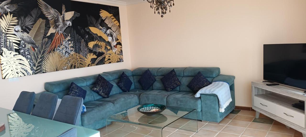 Beautiful, Spacious Villa, Heated Pool, Sleeps Eight, With Quality Furnishings Caleta De Fuste Kültér fotó
