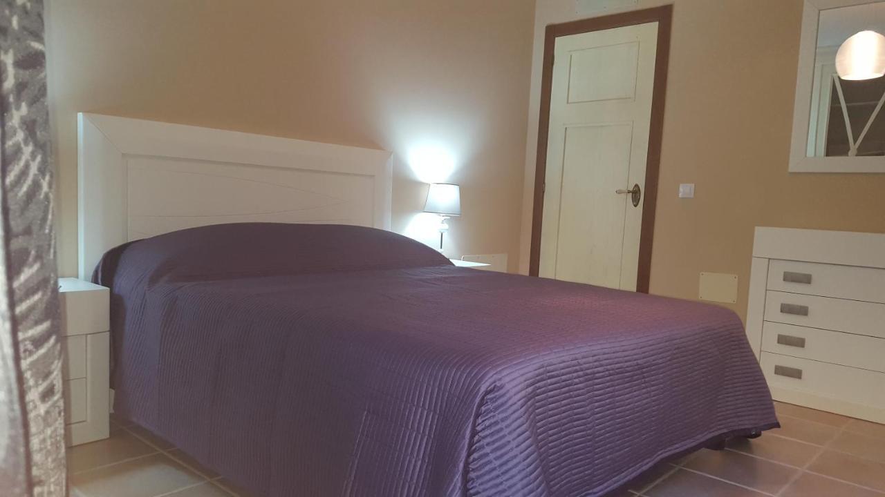 Beautiful, Spacious Villa, Heated Pool, Sleeps Eight, With Quality Furnishings Caleta De Fuste Kültér fotó