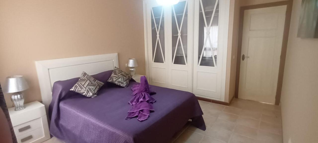 Beautiful, Spacious Villa, Heated Pool, Sleeps Eight, With Quality Furnishings Caleta De Fuste Kültér fotó